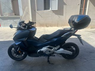 Honda Forza 750 2022