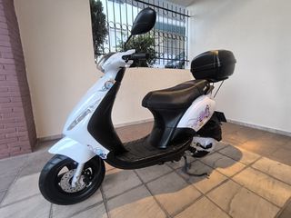 Piaggio ZIP 50 4T 2013-thumb-1