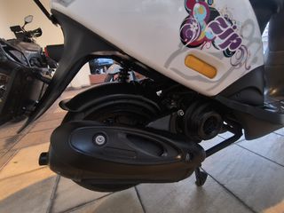 Piaggio ZIP 50 4T 2013-thumb-15