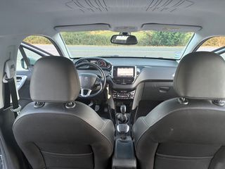 Peugeot 2008 2017 Euro6 pure tech allure led klima navi car play android-thumb-17