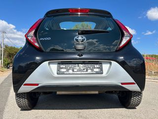 Toyota Aygo (X) 2019 1.0 X-Play Sport Cabrio F1 autom Kamera 72Hp-thumb-5