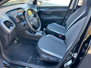 Toyota Aygo (X) 2019 1.0 X-Play Sport Cabrio F1 autom Kamera 72Hp-thumb-11