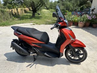 Piaggio 2022 BEVERLY 300IE-thumb-4