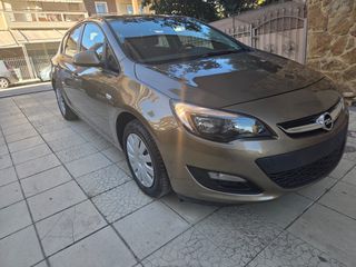Opel Astra 2013 Comfort-thumb-2