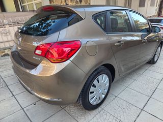 Opel Astra 2013 Comfort-thumb-4