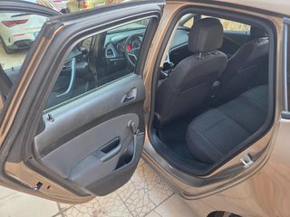 Opel Astra 2013 Comfort-thumb-8
