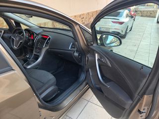Opel Astra 2013 Comfort-thumb-10