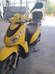Piaggio Carnaby 200 2008