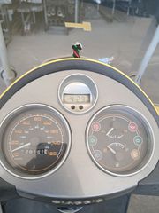 Piaggio Carnaby 200 2008-thumb-6