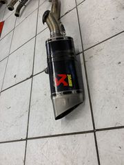 Εξάτμιση Tracer 9 akrapovic-thumb-1
