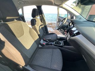 Opel Crossland (X) 2018-thumb-13