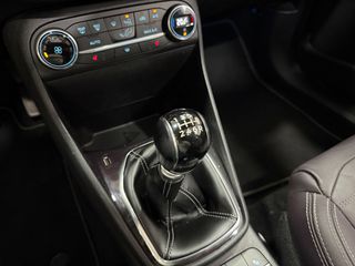 Ford Fiesta 2018 VIGNALE | 140hp | PANORAMA | LED | CLIMA | NAVI | EURO6-thumb-37