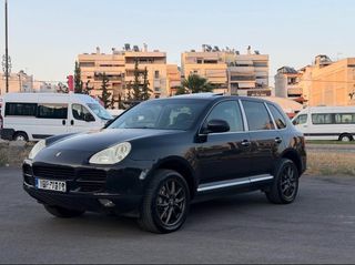 Porsche Cayenne 2004-thumb-6