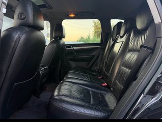 Porsche Cayenne 2004-thumb-9