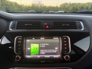 Kia Rio 2015 1.2 Βενζίνη - Euro6 Facelift - Full Extra με Οθόνη-thumb-16