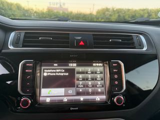 Kia Rio 2015 1.2 Βενζίνη - Euro6 Facelift - Full Extra με Οθόνη-thumb-17