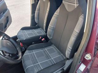 Peugeot 108 2017-thumb-12