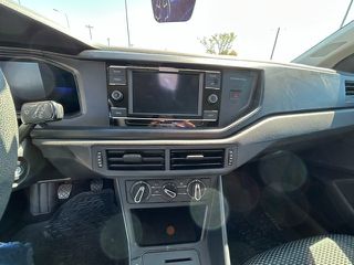 Volkswagen Polo 2022 TRENDLINE-thumb-16
