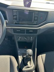 Volkswagen Polo 2022 TRENDLINE-thumb-20
