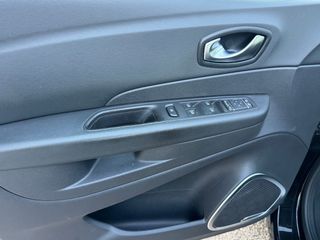 Renault Captur 2018 BOSE-thumb-13