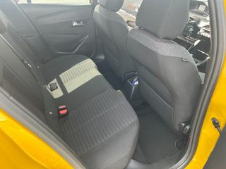 Peugeot 208 2021-thumb-16