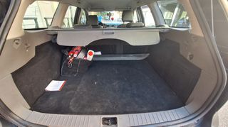 Ford Focus 2011 STATION WAGON-thumb-1