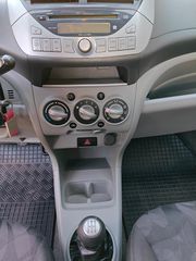 Suzuki Alto 2012-thumb-12