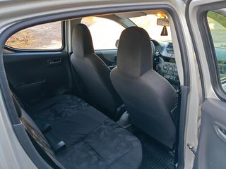 Suzuki Alto 2012-thumb-14