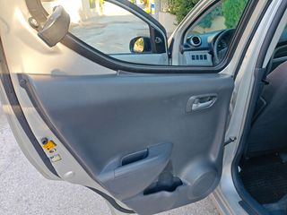 Suzuki Alto 2012-thumb-17