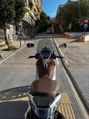 Piaggio Beverly 300 2016 Ελληνικης Αντιπροσωπειας-thumb-10