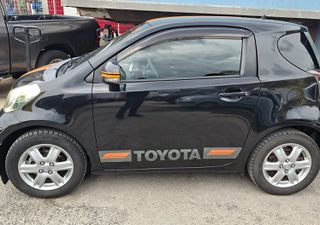 Toyota iQ 2012 IQ 1000CC-thumb-4