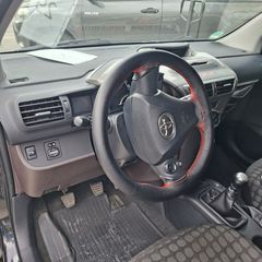 Toyota iQ 2012 IQ 1000CC-thumb-6