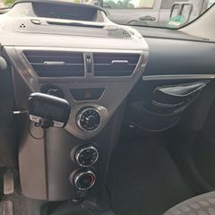 Toyota iQ 2012 IQ 1000CC-thumb-7