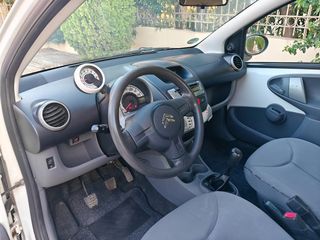Citroen C1 2012-thumb-15
