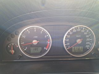 Ford Mondeo 2002-thumb-13