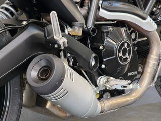 Ducati Scrambler 2020 ICON DARK-thumb-11