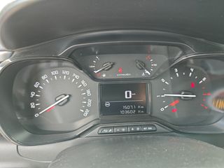 Citroen C3 2018 1.2 PURETECH 82 FEEL-thumb-13