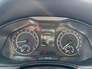 Skoda Scala 2021-thumb-18
