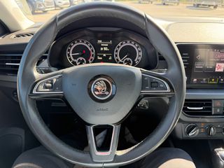 Skoda Scala 2021-thumb-19