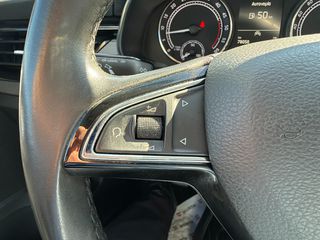 Skoda Scala 2021-thumb-20