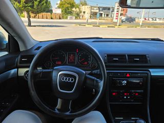 Audi A4 2007 1.6-thumb-13