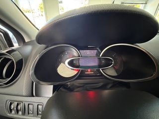 Renault Clio 2016 1.5 DCI DIESEL-thumb-8