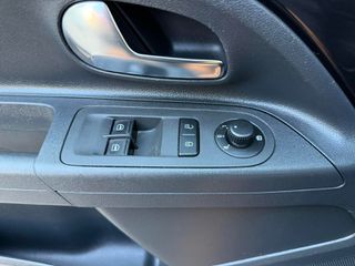 Seat Mii 2015 FULL EXTRA!!!-thumb-9