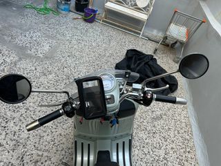 Piaggio Vespa GTV 250 2006 GT60-thumb-4
