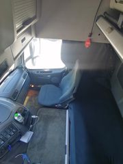 Volvo 2011 FH13 460EEV-thumb-23