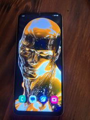Smartphone-thumb-2