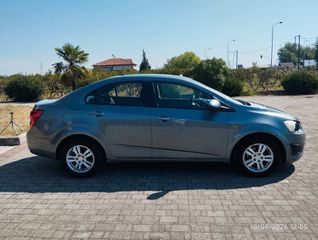 Chevrolet Aveo 2013-thumb-5