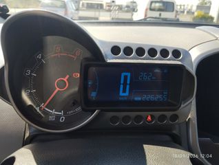 Chevrolet Aveo 2013-thumb-9