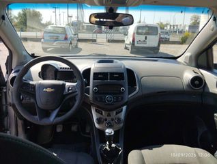 Chevrolet Aveo 2013-thumb-17