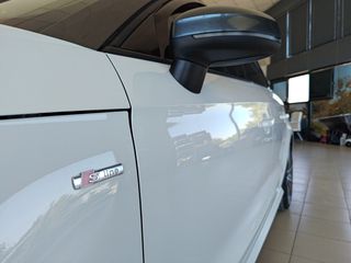 Audi A1 2016 1.0 TFSI Ultra S-Line Sportback  Navi_Led-thumb-31